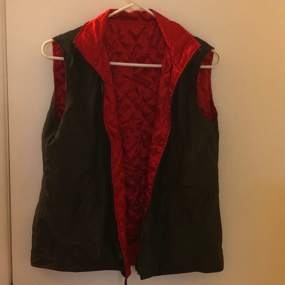 NWT Cowgirl Tough Company vest